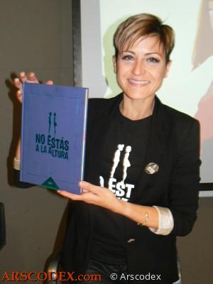 Sara Escudero con su nuevo libro No estás a la altura