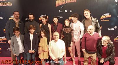 Parte del equipo del filme Los Rodríguez y el más allá en su estreno en Madrid